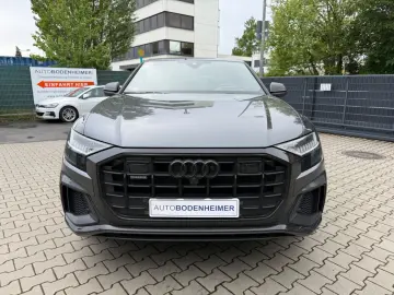 AUDI Q8 50 3.0 TDI quattro·Business-Paket·S-Line