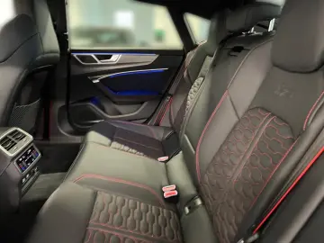 Audi RS7 Sportback quattro tiptronic