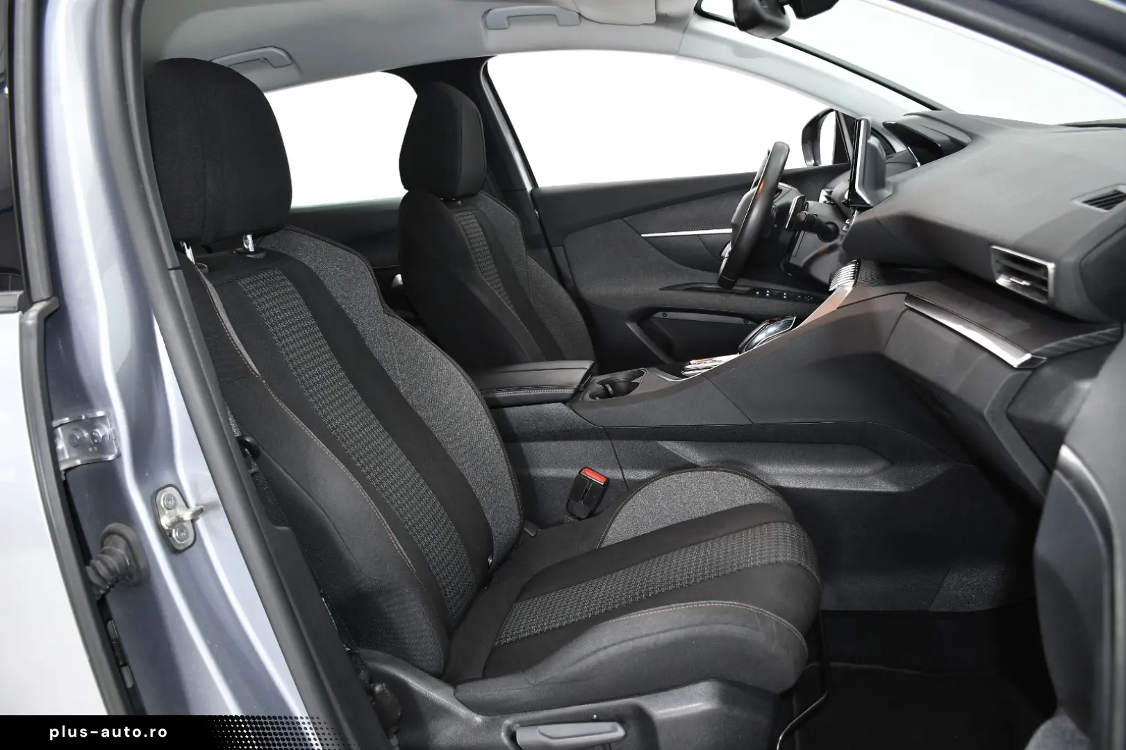 Peugeot 3008 1.5 BlueHDI S&S EAT8 Active