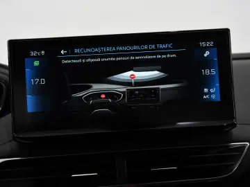 Peugeot 3008 1.5 BlueHDI S&S EAT8 Active