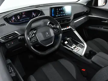 Peugeot 3008 1.5 BlueHDI S&S EAT8 Active