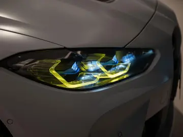 BMW M4 G82 COUPE M4 CSL 550 BVA8