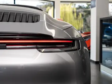 PORSCHE 911 Carrera Cabriolet LED Camera Heated Seats