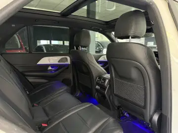 MERCEDES-BENZ GLE 350d 4M AMG PANO DISTRONIC MEMORY …