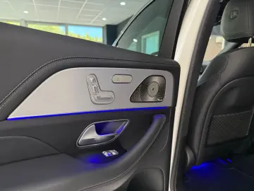 MERCEDES-BENZ GLE 350d 4M AMG PANO DISTRONIC MEMORY …