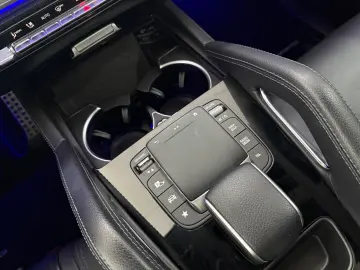 MERCEDES-BENZ GLE 350d 4M AMG PANO DISTRONIC MEMORY …