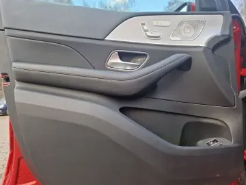 MERCEDES-BENZ GLE 350 e 4M AMG PANO BURMESTER AMBIENTE 360
