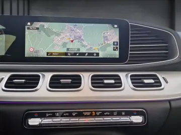 MERCEDES-BENZ GLE 350 e 4M AMG PANO BURMESTER AMBIENTE 360