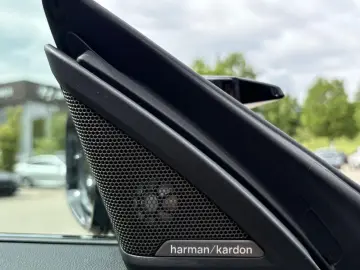 BMW M240i xDrive Coupe M Sport Pro LiveProf. H&K 19