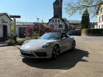 PORSCHE 992 Targa 4 Cabrio 1.Hand Sport AGA 360  Matrix
