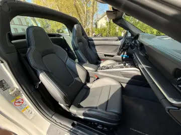 PORSCHE 992 Targa 4 Cabrio 1.Hand Sport AGA 360  Matrix