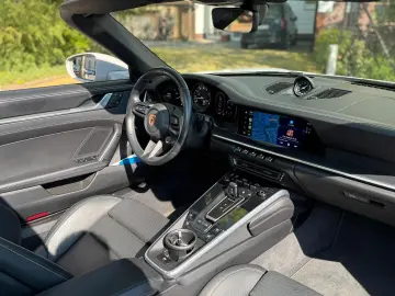 PORSCHE 992 Targa 4 Cabrio 1.Hand Sport AGA 360  Matrix