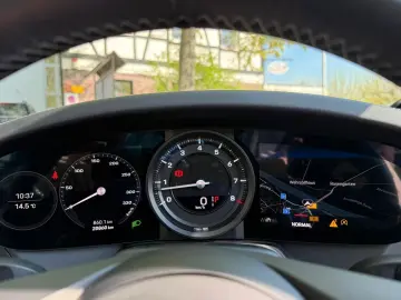 PORSCHE 992 Targa 4 Cabrio 1.Hand Sport AGA 360  Matrix