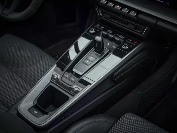 PORSCHE 992 Targa 4S