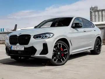 BMW X4 M40 I LASER  PANO  HUD  360CAM  HK