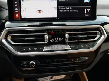 BMW X4 M40 I LASER  PANO  HUD  360CAM  HK