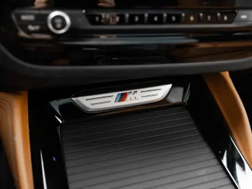 BMW X4 M40 I LASER  PANO  HUD  360CAM  HK