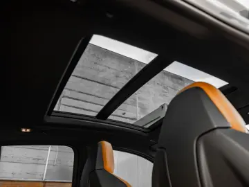 BMW X4 M40 I LASER  PANO  HUD  360CAM  HK