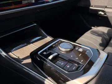 BMW 750 e xDrive