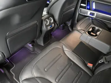 MERCEDES-BENZ G 400 d AMG-Line  PANO MASSAGE AHK 360…