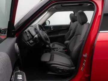 MINI Countryman SE (Cooper) ALL4 HUD Panoram