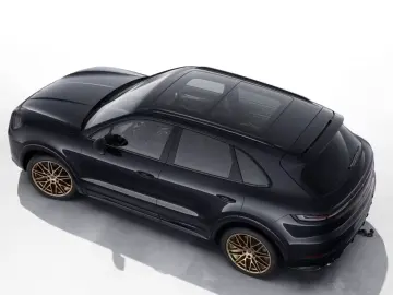 Porsche Cayenne Black Edition HA-Lenkung Head-Up