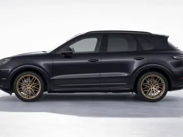 Porsche Cayenne Black Edition HA-Lenkung Head-Up