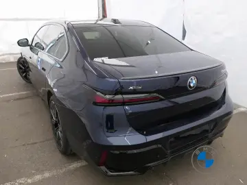BMW 740d xDrive M Sport Pro 21  Sky Lounge