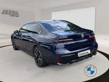 BMW 740d xDrive M Sport Pro 21  Sky Lounge