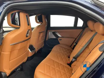 BMW 740d xDrive M Sport Pro 21  Sky Lounge