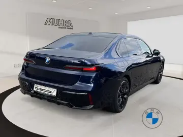 BMW 740d xDrive M Sport Pro 21  Sky Lounge
