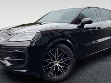 Porsche Cayenne Black Edition HA-Lenkung InnoDrive