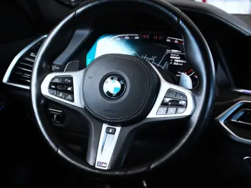BMW X6 xDrive 30d M Sport  Laser IconGlow Memory AHK