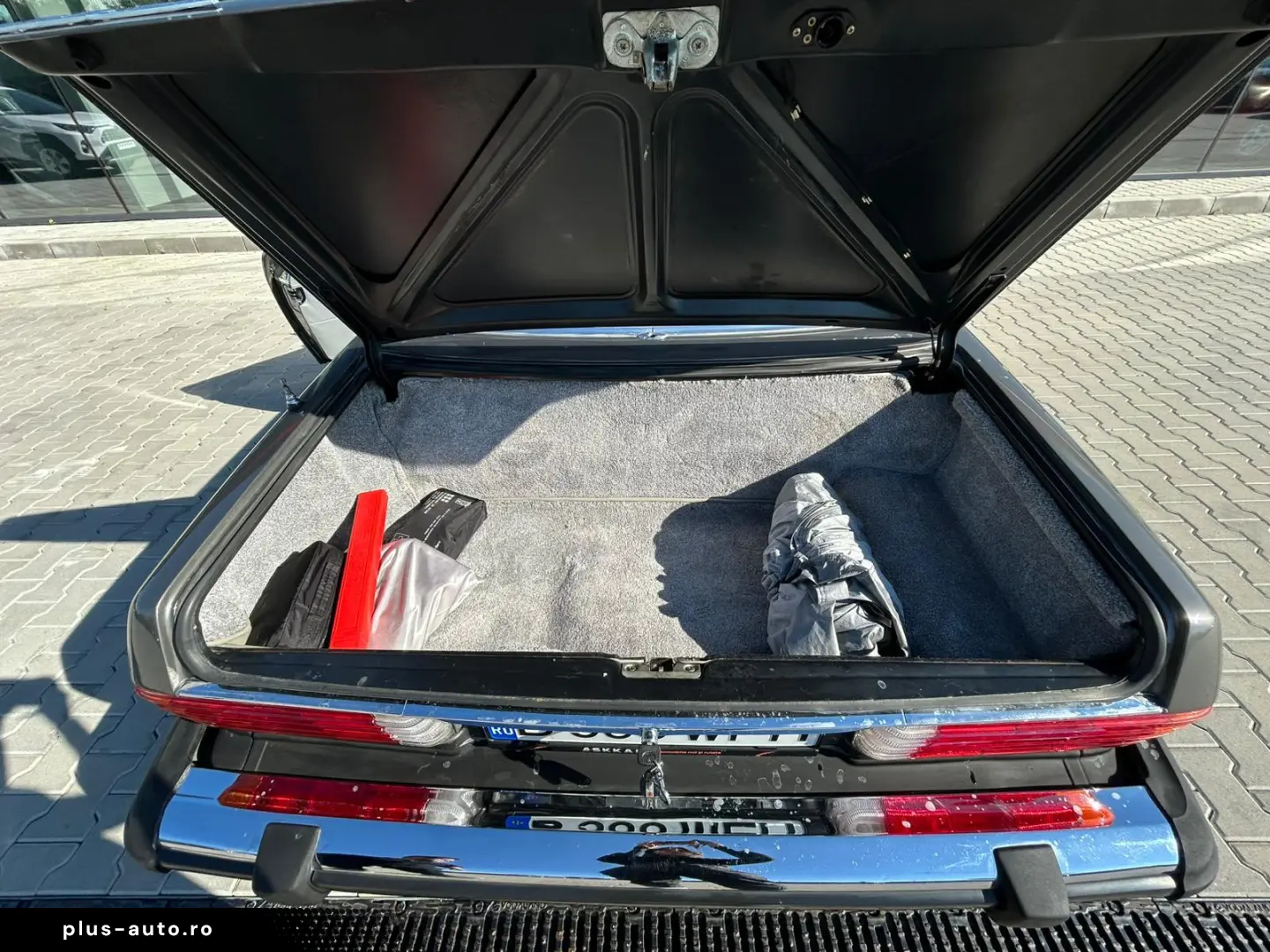 Mercedes-Benz SL 1981
