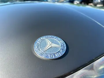 Mercedes-Benz SL 1981