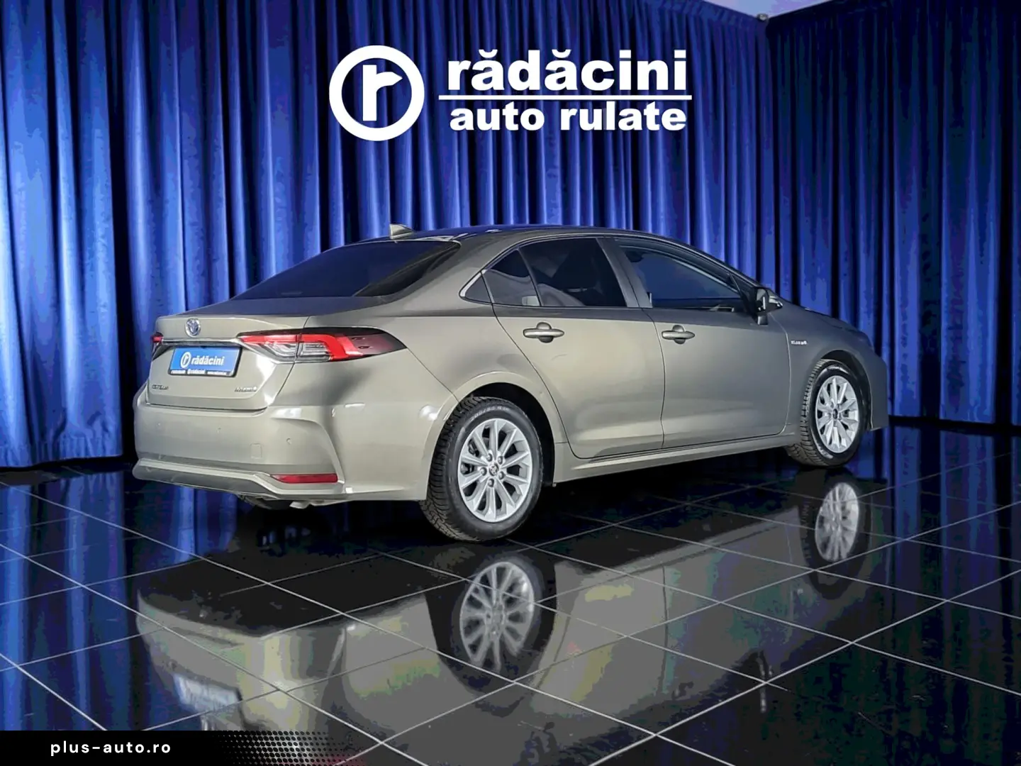 TOYOTA COROLLA DYNAMIC HYBRID HSE E-CVT 98CP 2022