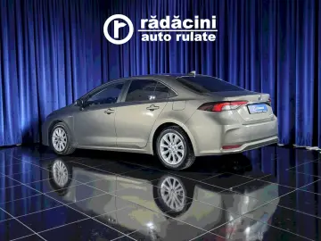 TOYOTA COROLLA DYNAMIC HYBRID HSE E-CVT 98CP 2022