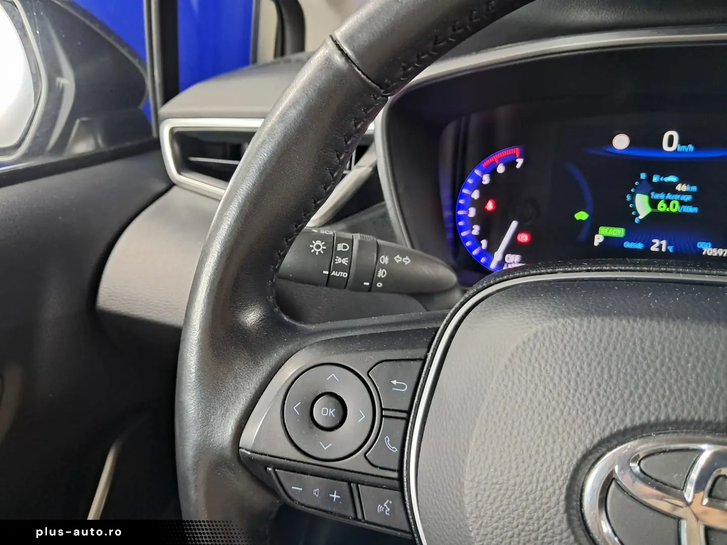 TOYOTA COROLLA DYNAMIC HYBRID HSE E-CVT 98CP 2022