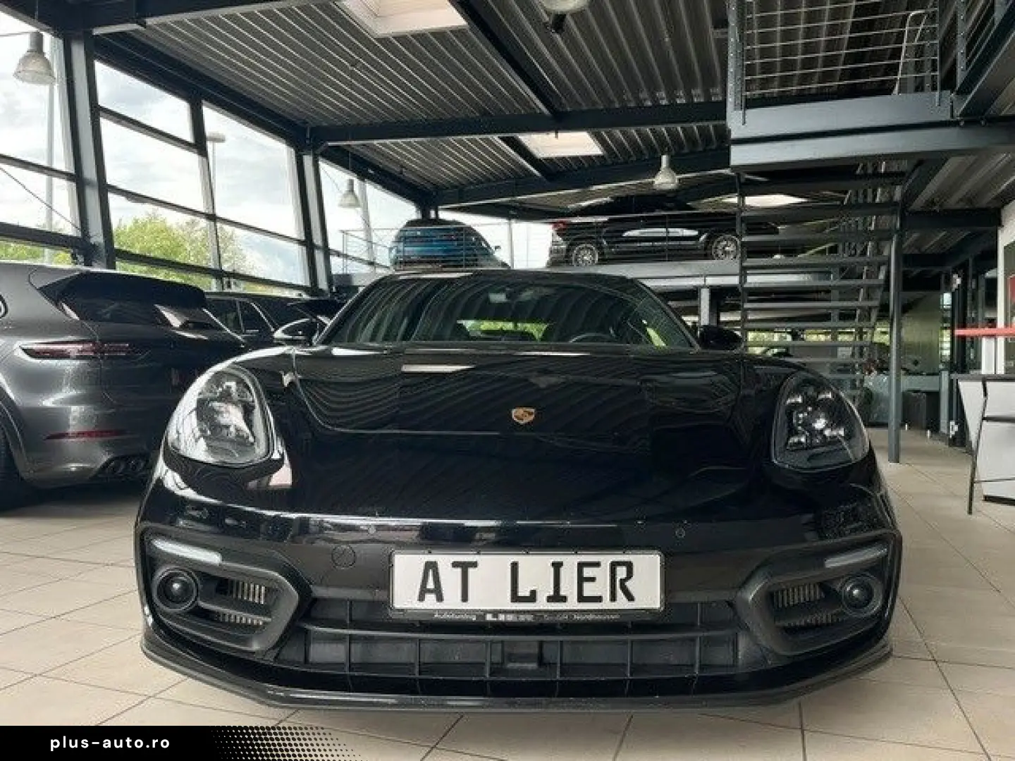 PORSCHE Panamera 4 E-Hybrid Platinum Edition InnoDrive