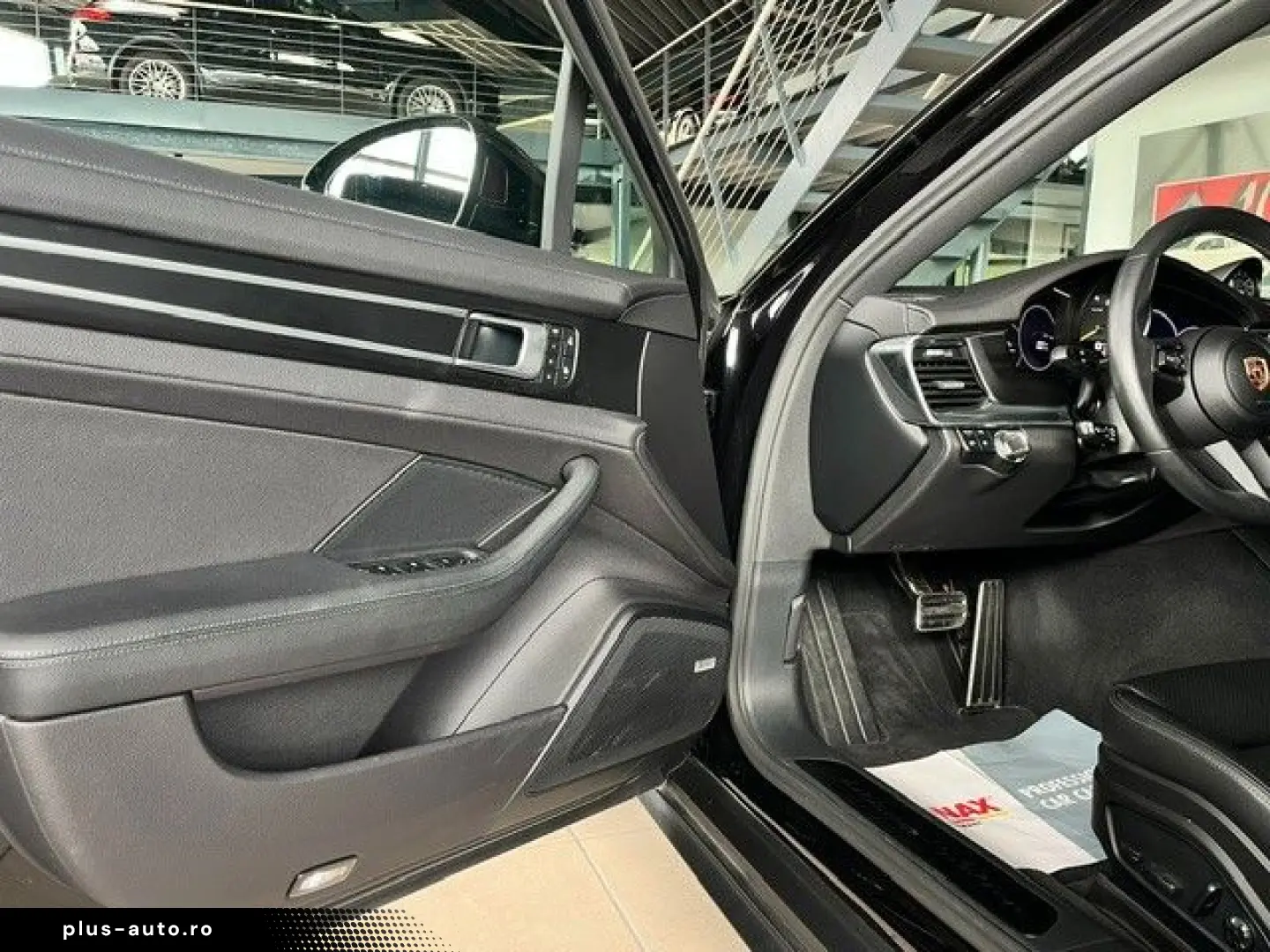 PORSCHE Panamera 4 E-Hybrid Platinum Edition InnoDrive