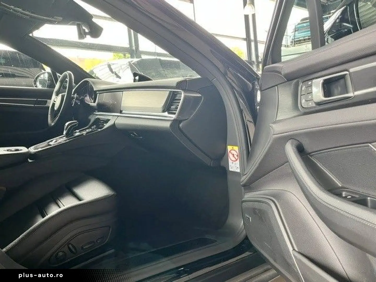 PORSCHE Panamera 4 E-Hybrid Platinum Edition InnoDrive