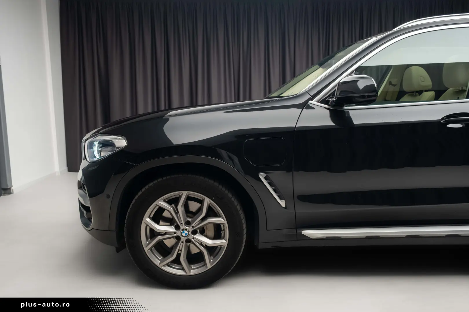 BMW X3 xDrive 30e Plug in Hybrid