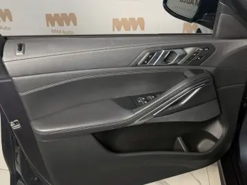 BMW X6 xDrive 40 d M Sport Pano Driving & Park Plus