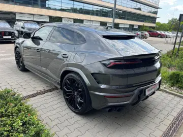 LAMBORGHINI URUS 4.0 V8 SE