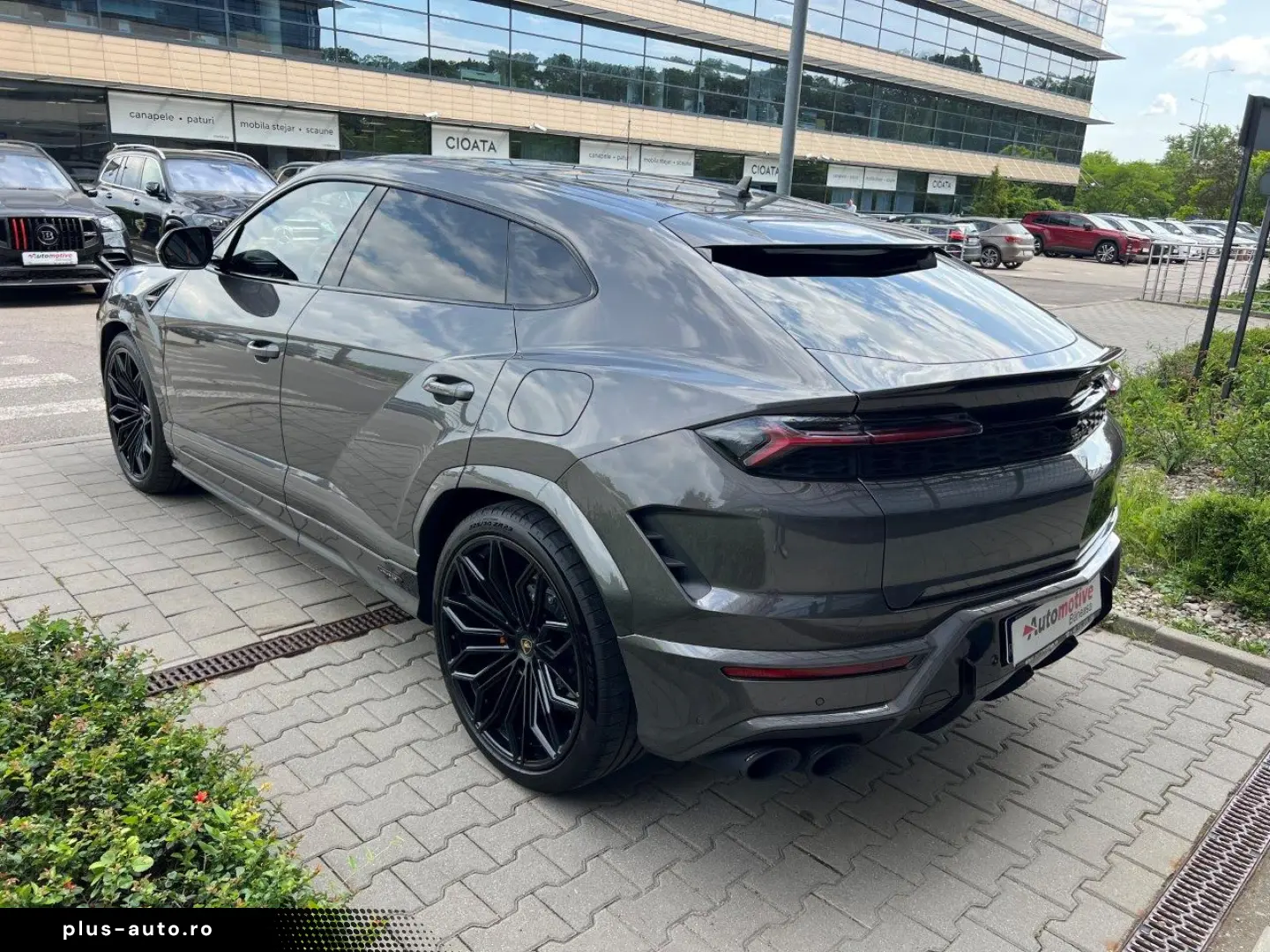 LAMBORGHINI URUS 4.0 V8 SE