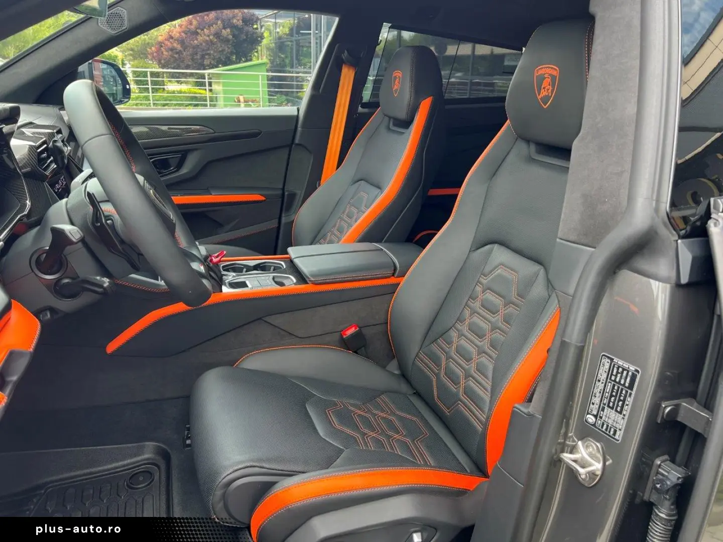 LAMBORGHINI URUS 4.0 V8 SE