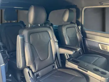 MERCEDES-BENZ EQV 300 AVANTGARDE  LANG - FACELIFT - TISCH!