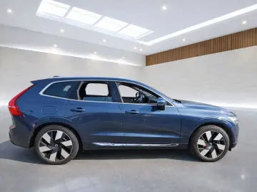 VOLVO T8 Ultimate Bright Recharge Plug-In Hybrid AWD