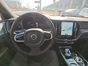 VOLVO T8 Ultimate Bright Recharge Plug-In Hybrid AWD