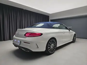 Mercedes Benz C180 Cabriolet AMG Line